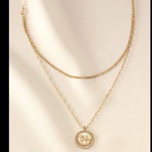 Heritage Coin Pendant by Stella & Dot
